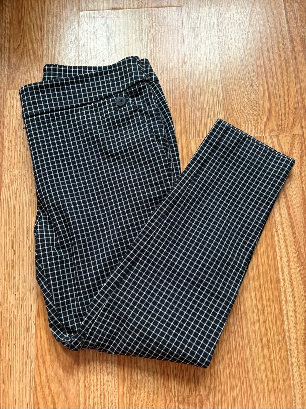 LOFT Julie Black & White Windowpane Cropped Pants Sz 8
